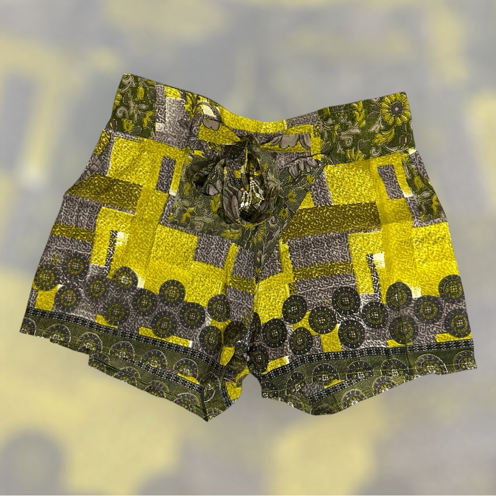Junglee Billee Boho Green Beaded Mustard Yellow Shorts Size S/M
